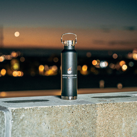 Responder Six Vacuum Insulated Bottle (22oz)